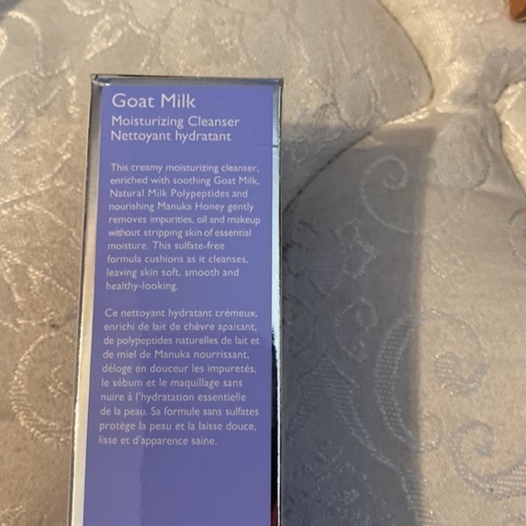 Kate Somerville goat milk moisturizing cleanser - Picture 3 of 5